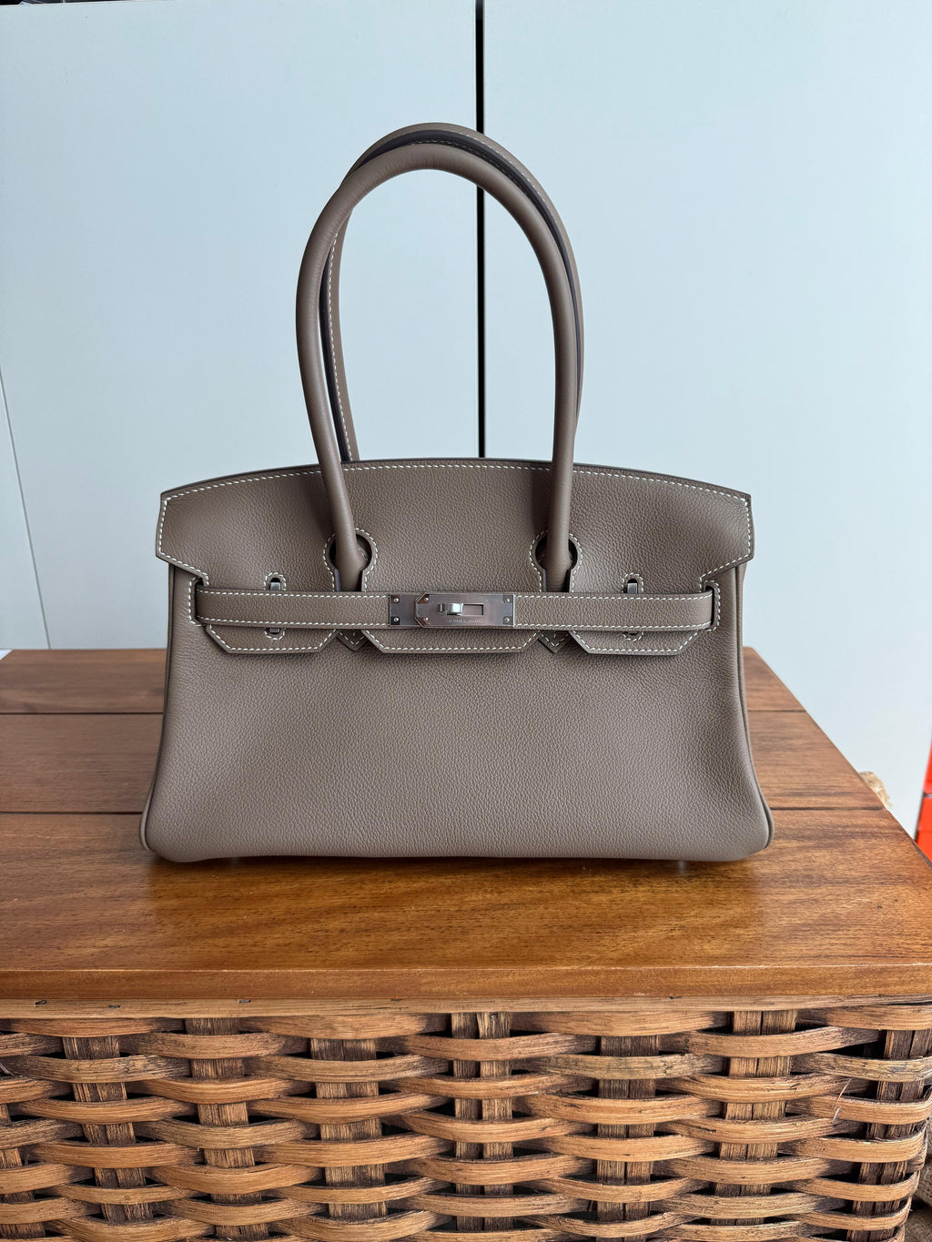 أناقة لا تحتاج إلى تعريف ✨👜
