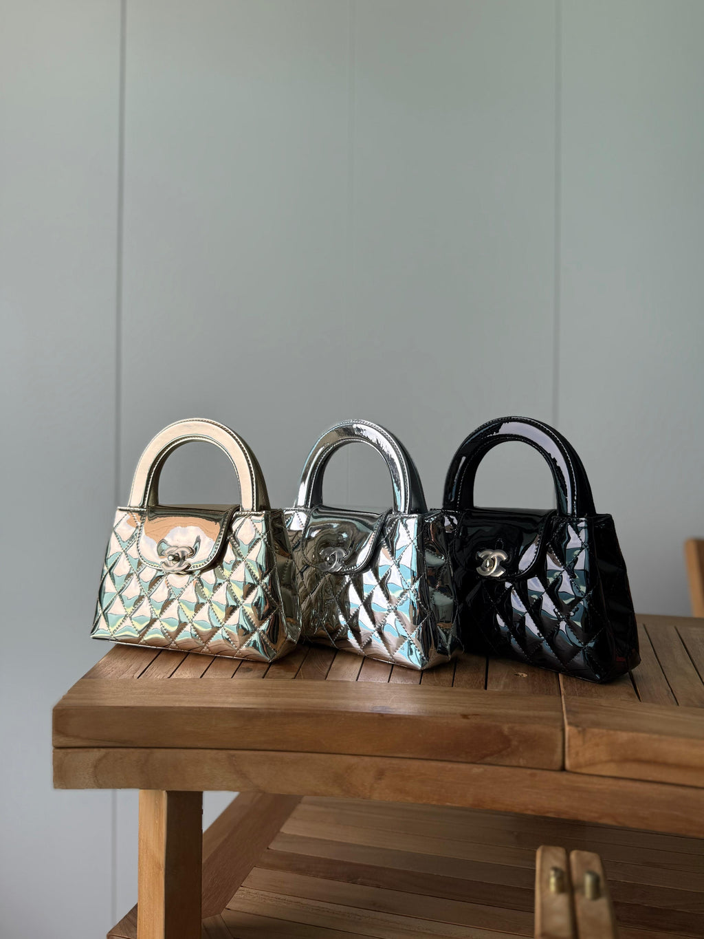 Women's handbag. High quality.