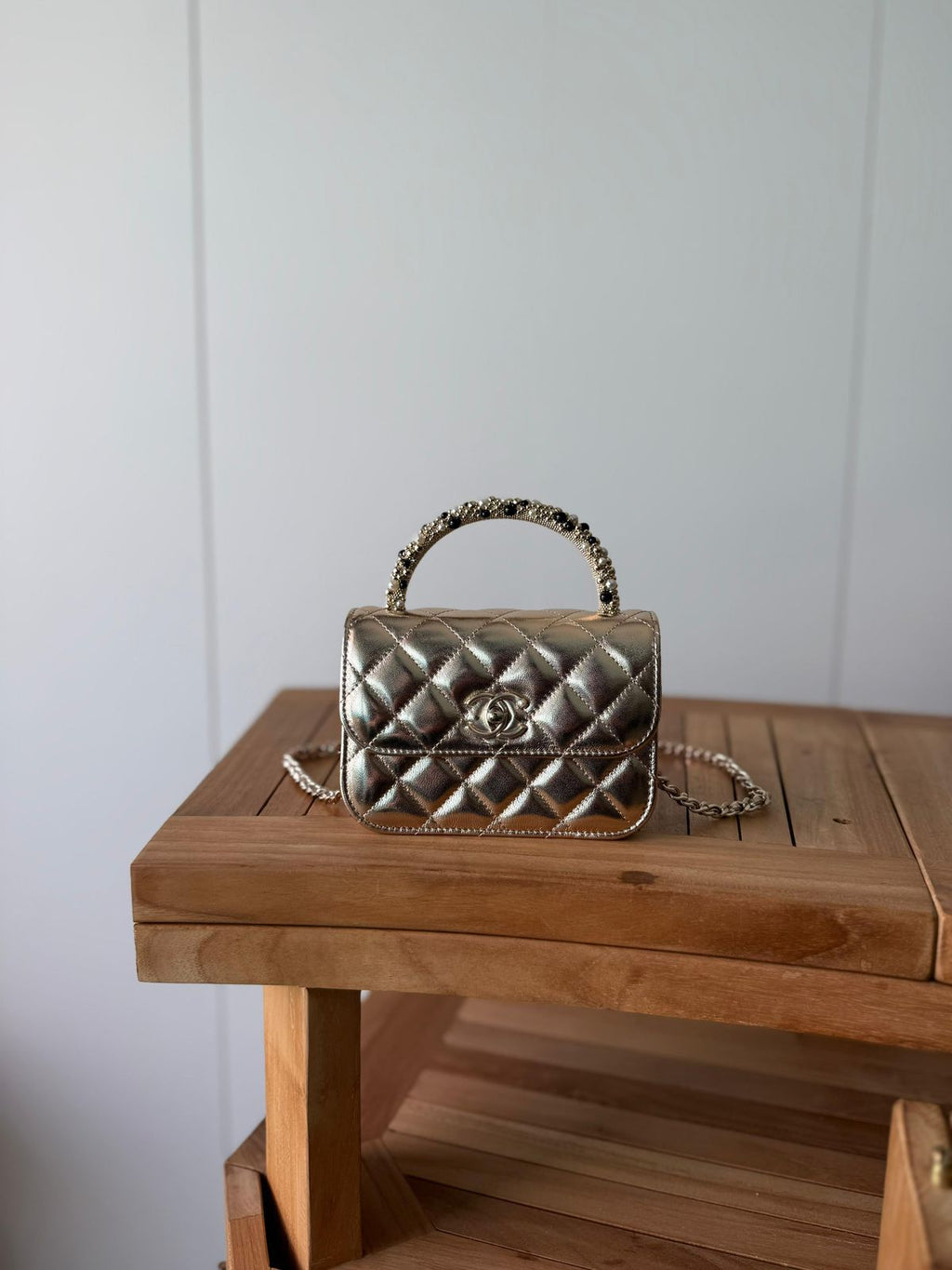 Elegant White Mini Bag – Luxury Soft Design | PriveRoyal