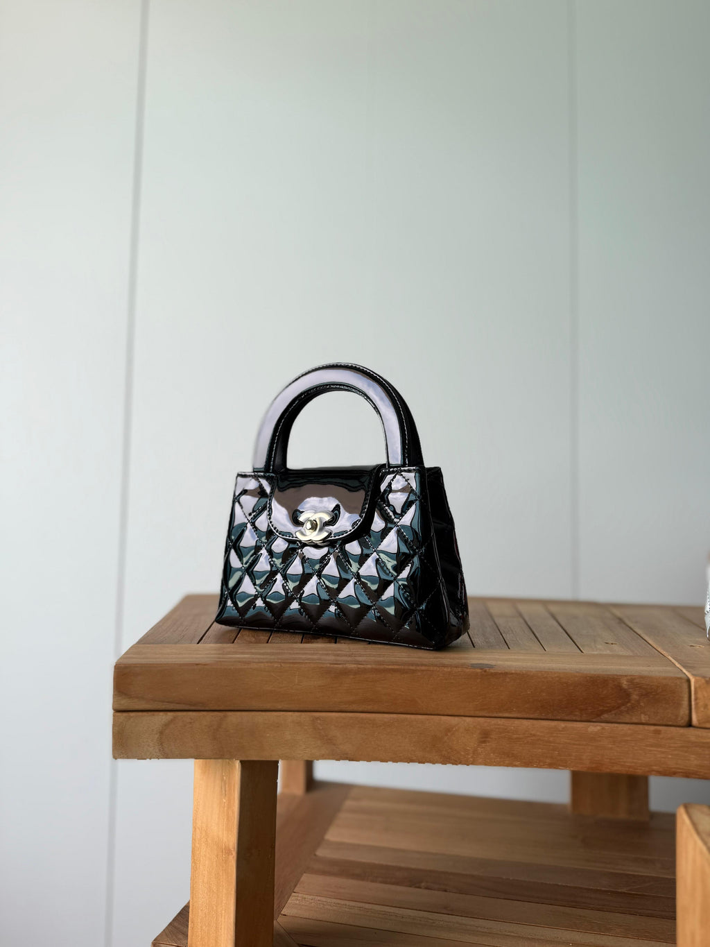 Women's handbag. High quality.