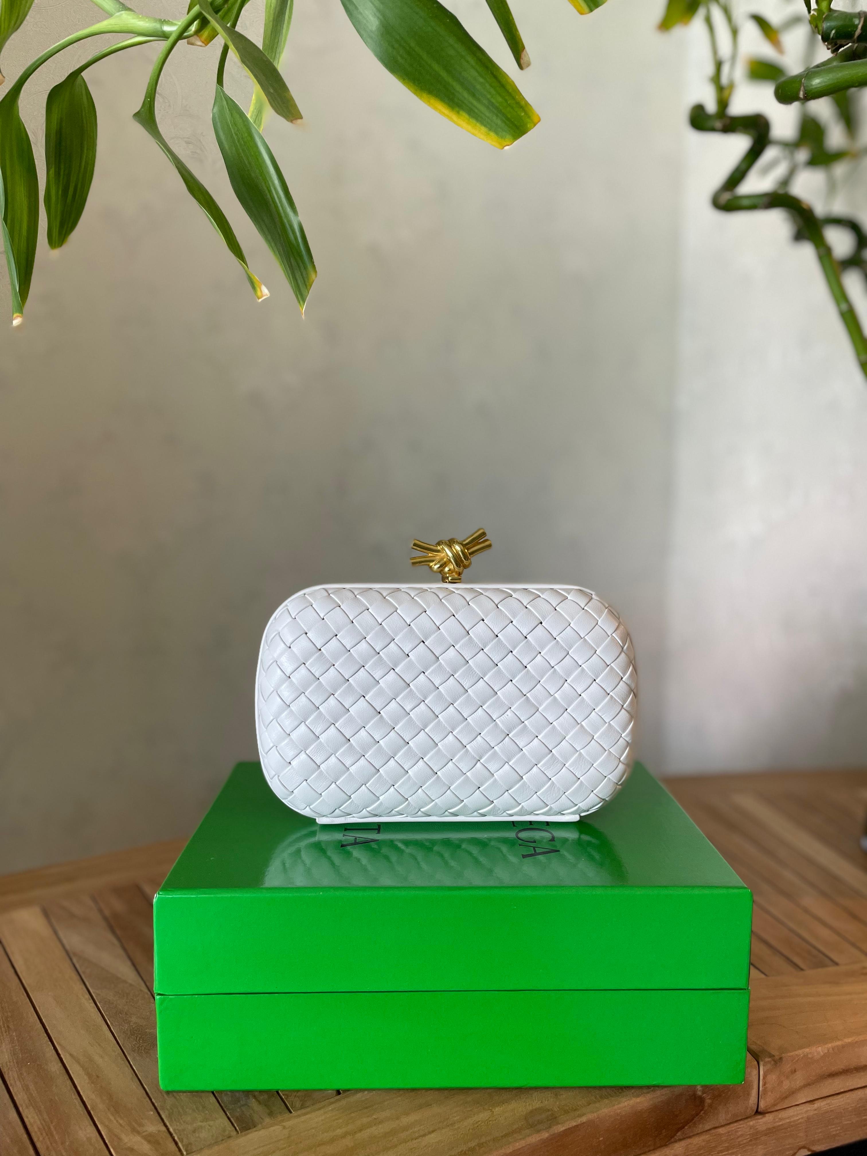 Luxury Elegant Mini Handbag for Women – Premium Quality | PriveRoyal