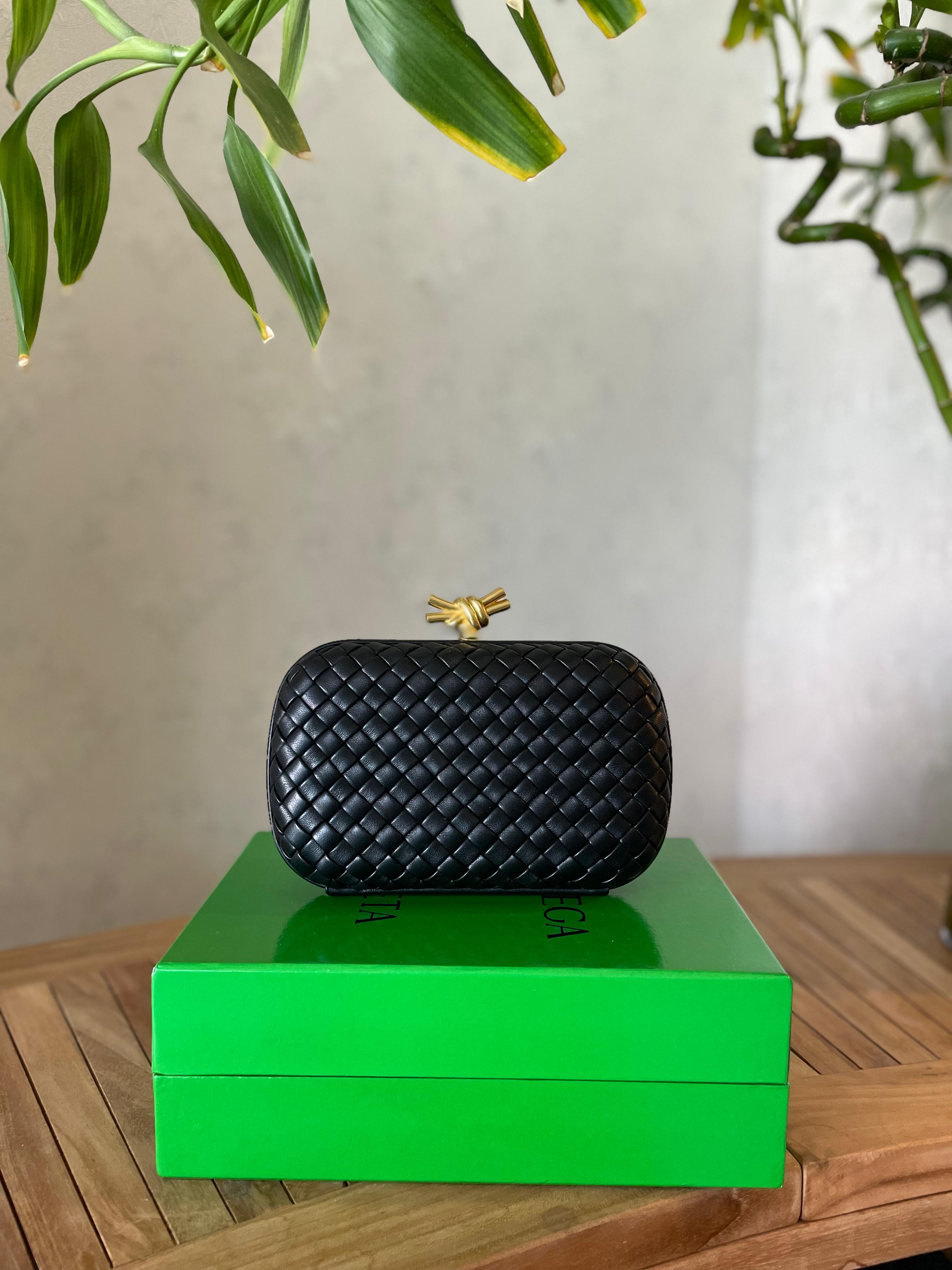 Luxury Elegant Mini Handbag for Women – Premium Quality | PriveRoyal