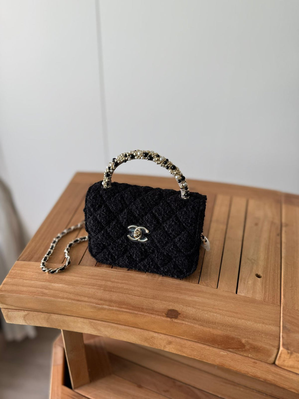 Elegant White Mini Bag – Luxury Soft Design | PriveRoyal