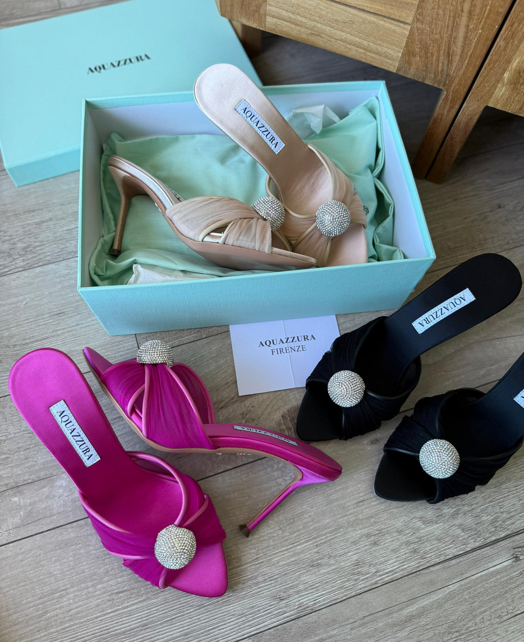 حذاء نسائي بكعب أنيق