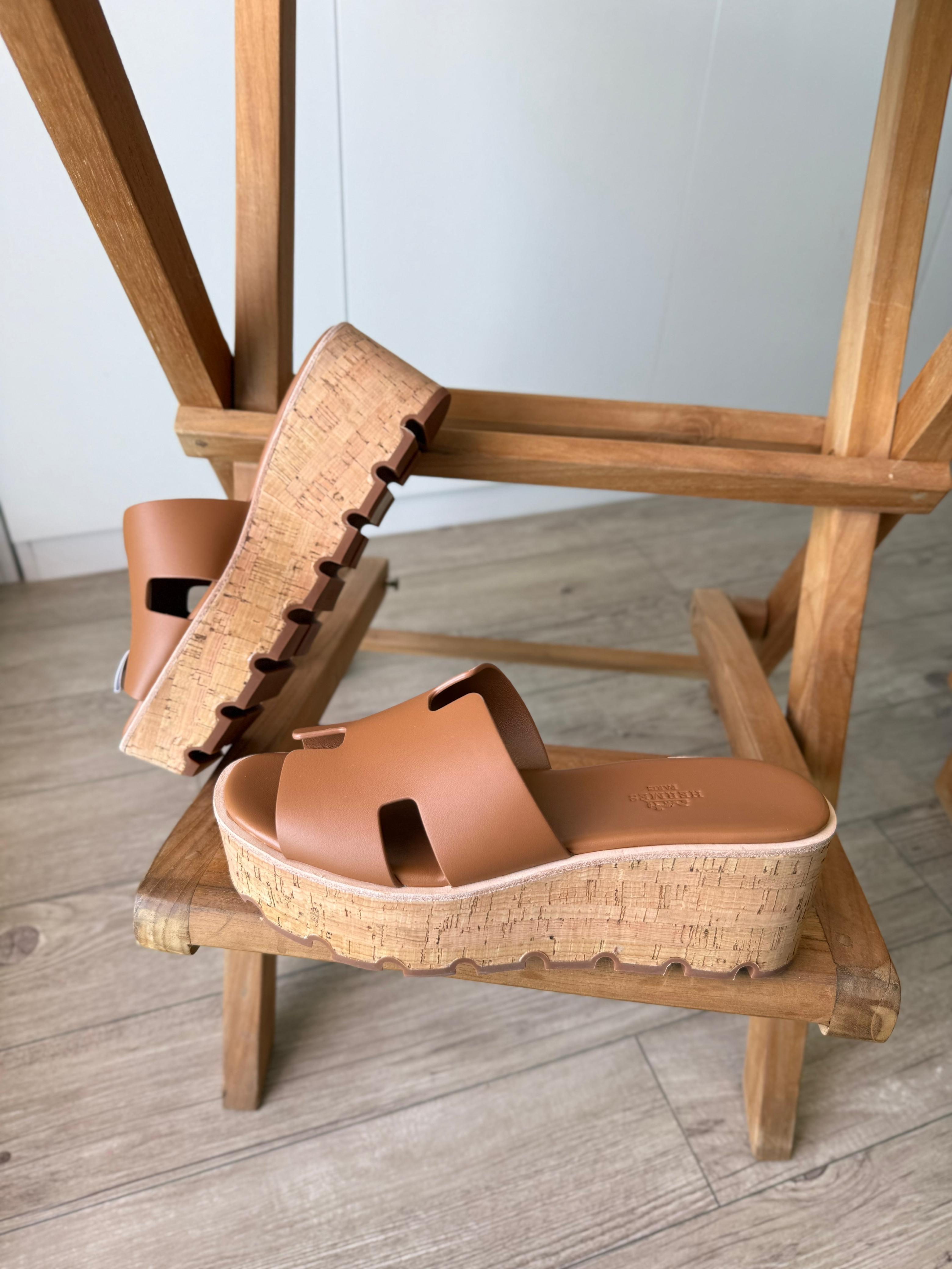 Hermex Luxury Leather Slides – High Quality Comfort Sandals